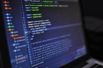 當代碼遇見二次元 探索“軟件開發證書+動漫設計”的跨界融合之路